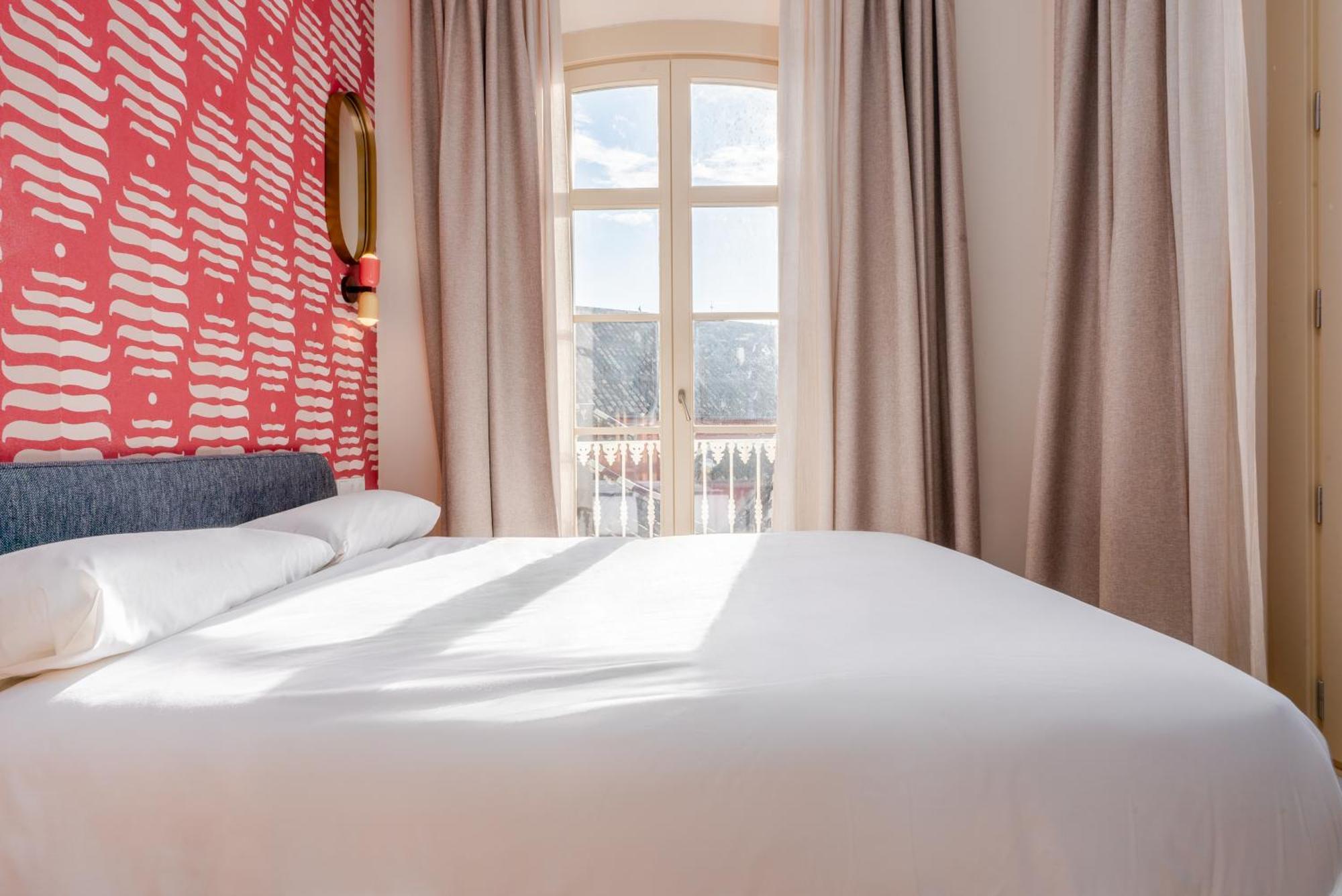 Smartr Malaga Centro Aparthotel ภายนอก รูปภาพ